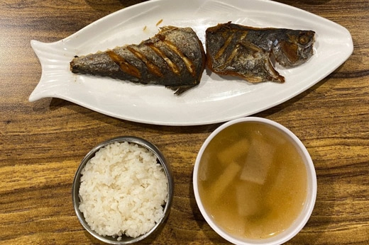 마닐라 한식당, 말라떼 한국식당 명가 / 더운 날씨 시원한 마닐라에서 열무국수와 비빔국수